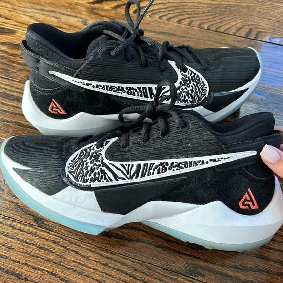Nike Zoom Freak 2 Black White - Picture 1 of 5